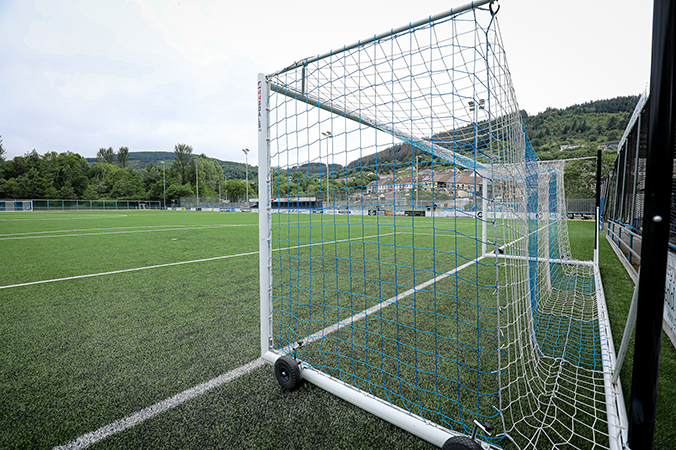 Taylor Jones and Cam Strinati Return to Cambrian United