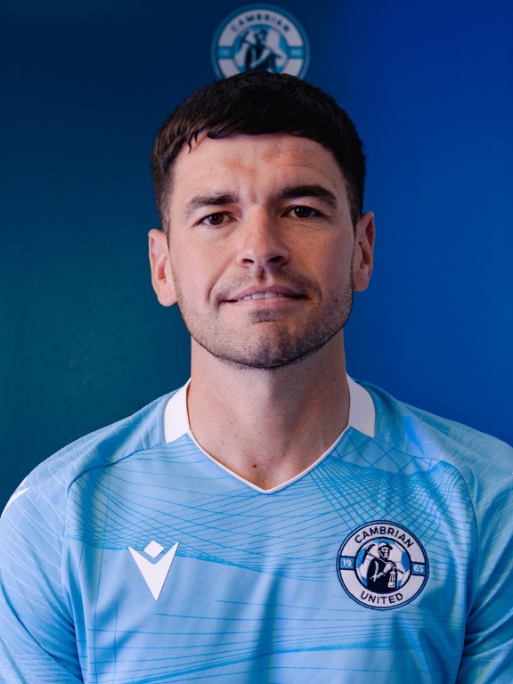 Cambrian United sign Ashley Evans